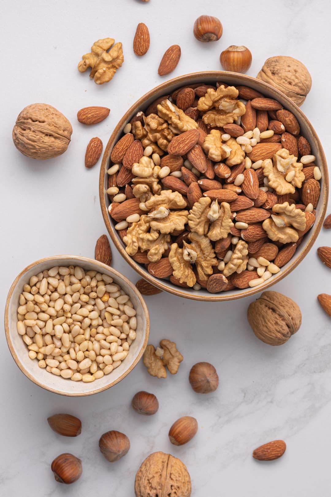 Набір граноли у трьох форматах: три види горіхів, фісташка з мʼятою та мигдаль, 1750 г thumbnail